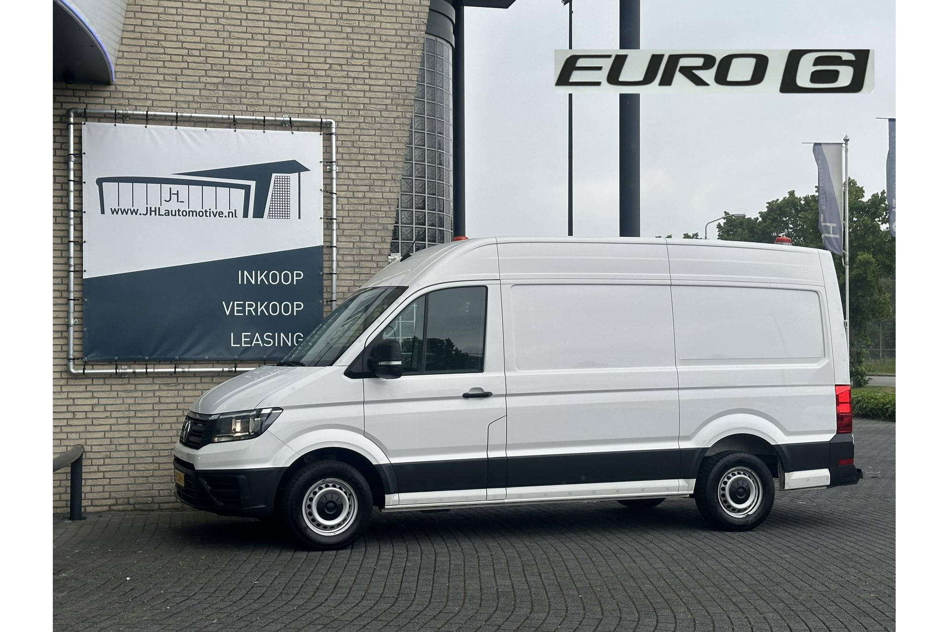 Volkswagen Crafter 35 2.0 TDI L3H3*A/C*CRUISE*3000KG HAAK*